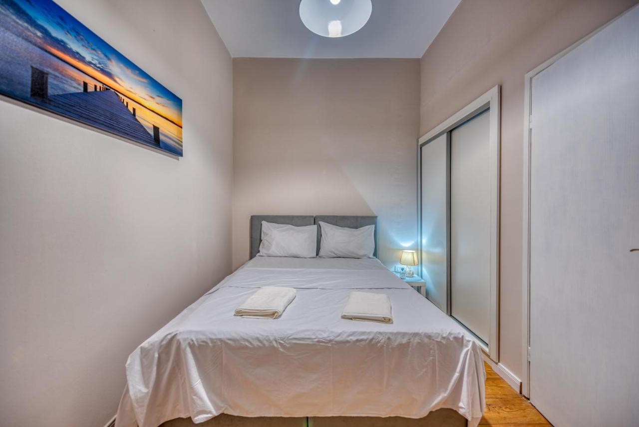 Apartments Vujosevic Tivat Bagian luar foto